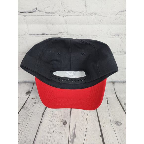 Vintage Winchester Rifles Shooting Hat Snapback Trucker Cap Mens Red Black - Picture 2 of 3